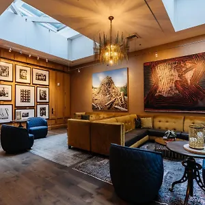 Lucia 4* Portland